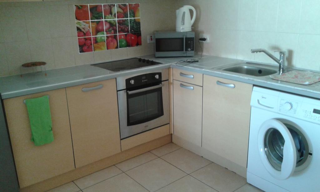 Carisa Olympic Court Apartment Ларнака Стая снимка